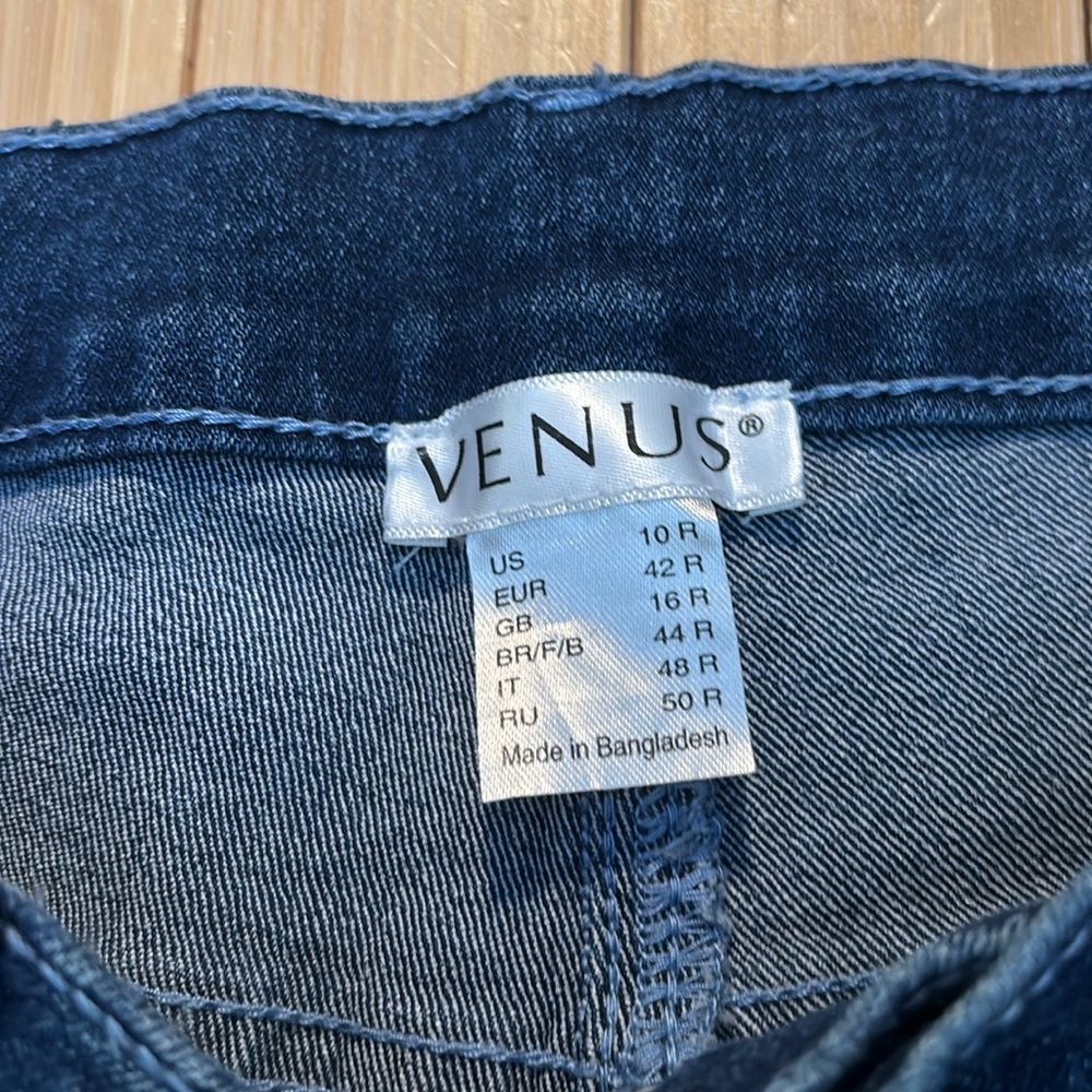 Venus size 10 straight leg jeans. Worn once. - Picture 5 of 6